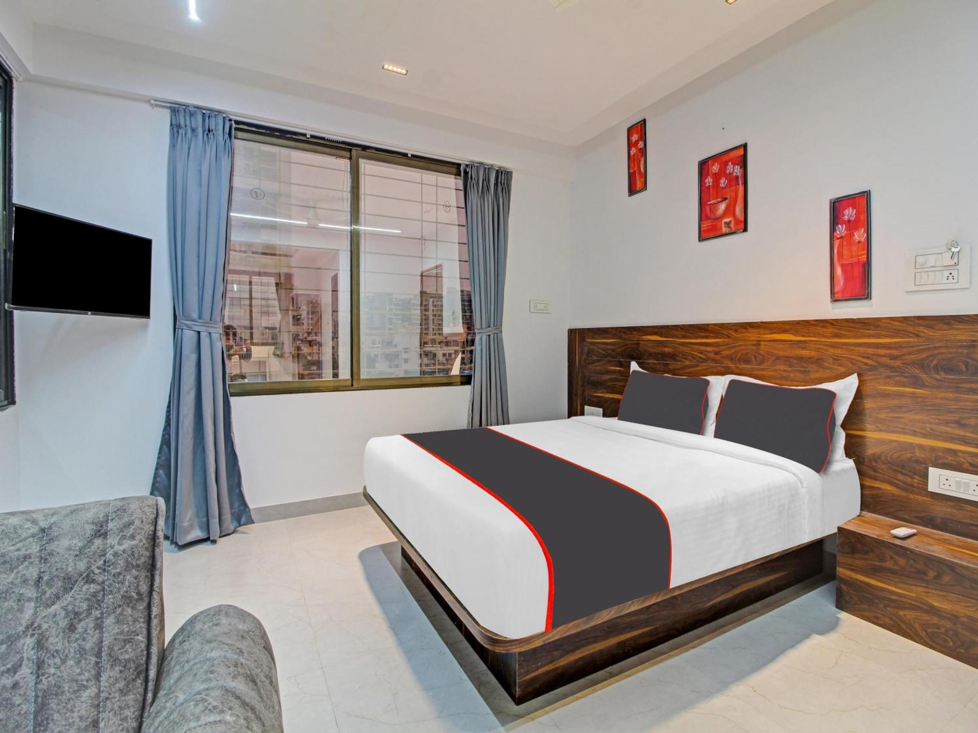Collection O Crystal Otel Pimpri-Chinchwad Dış mekan fotoğraf