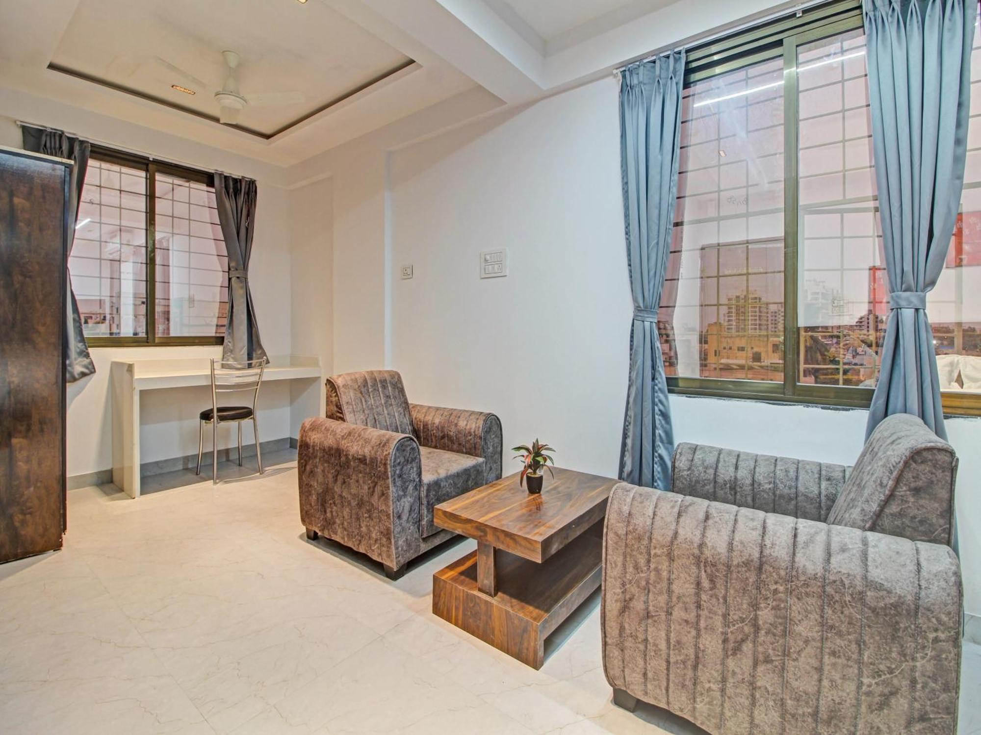Collection O Crystal Otel Pimpri-Chinchwad Dış mekan fotoğraf
