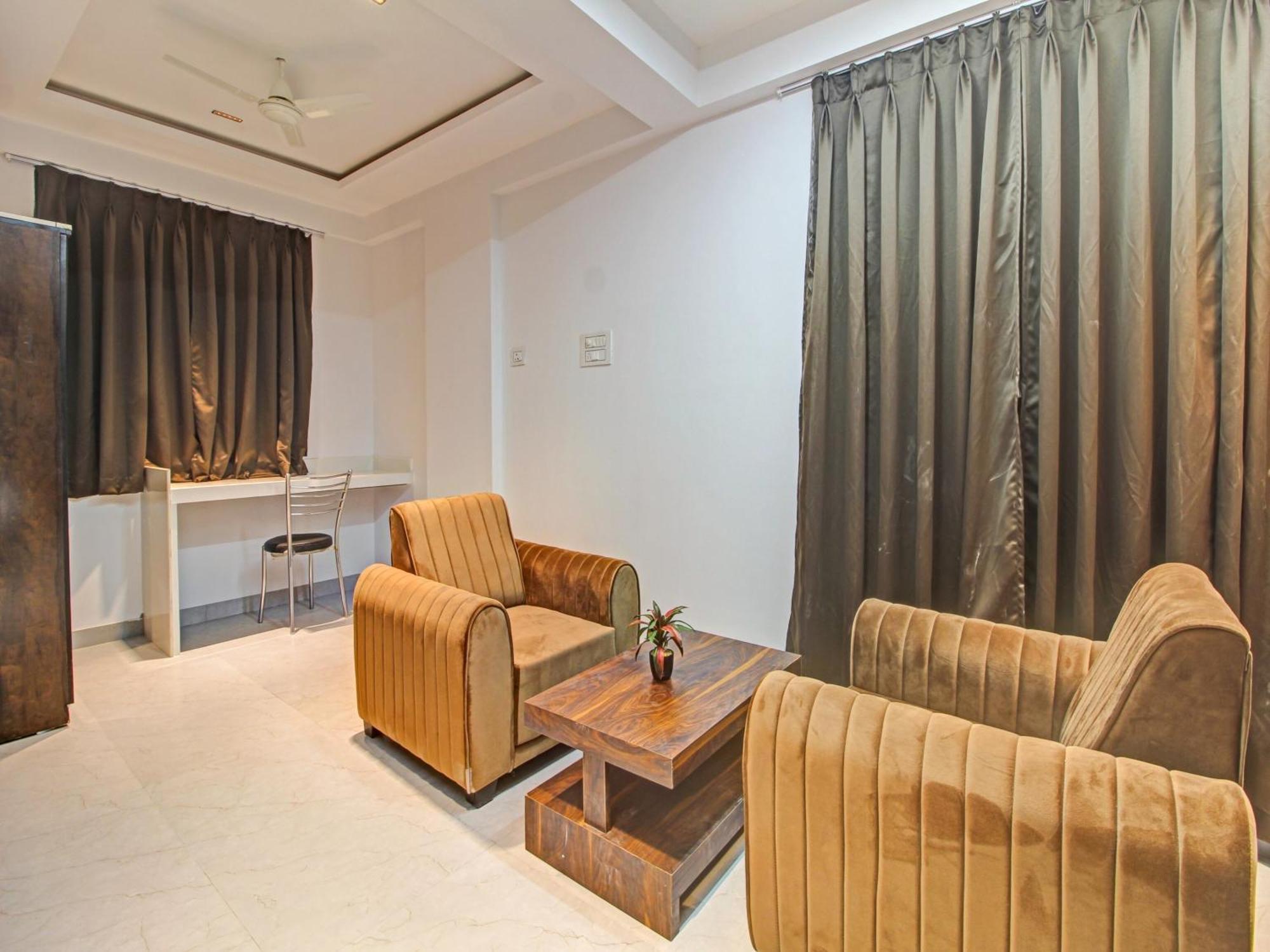 Collection O Crystal Otel Pimpri-Chinchwad Dış mekan fotoğraf